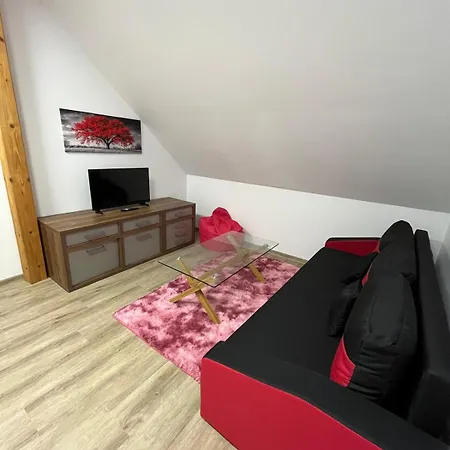 Wellness Hluboka Дом отдыха *