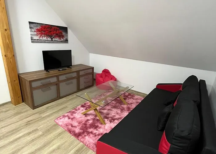 Wellness Hluboka Feriehus *