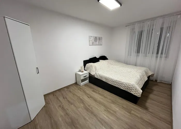Wellness Hluboka Feriehus *