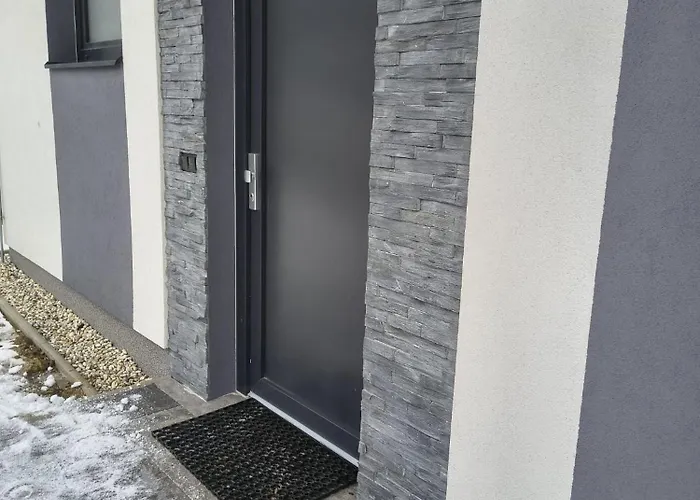 Wellness Hluboka Feriehus *